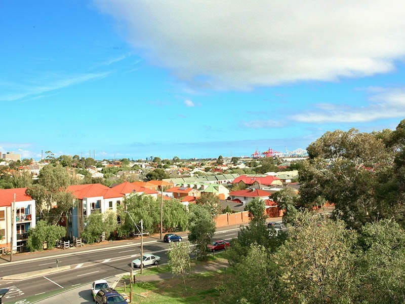 226/200 Smithfield Road, Flemington VIC 3031