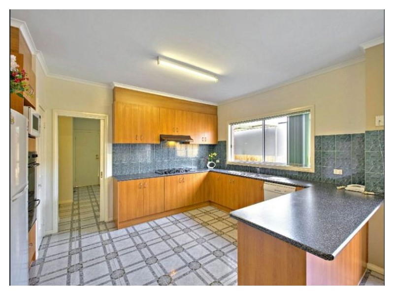 42 Garden Drive, Braybrook VIC 3019