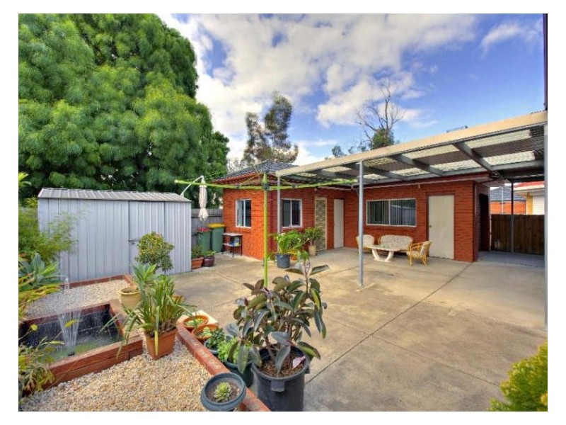 42 Garden Drive, Braybrook VIC 3019