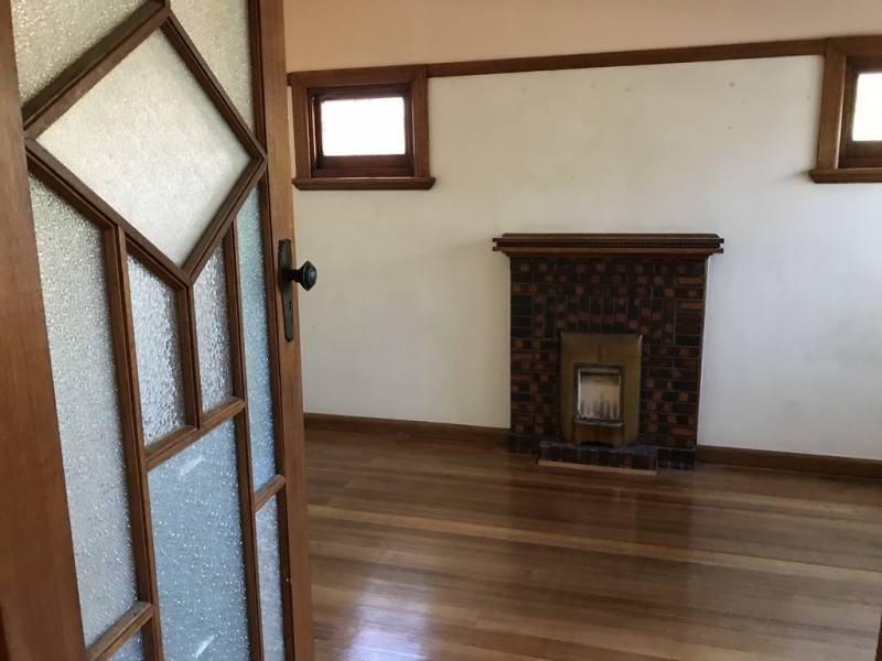 89 The Crescent, Ascot Vale VIC 3032