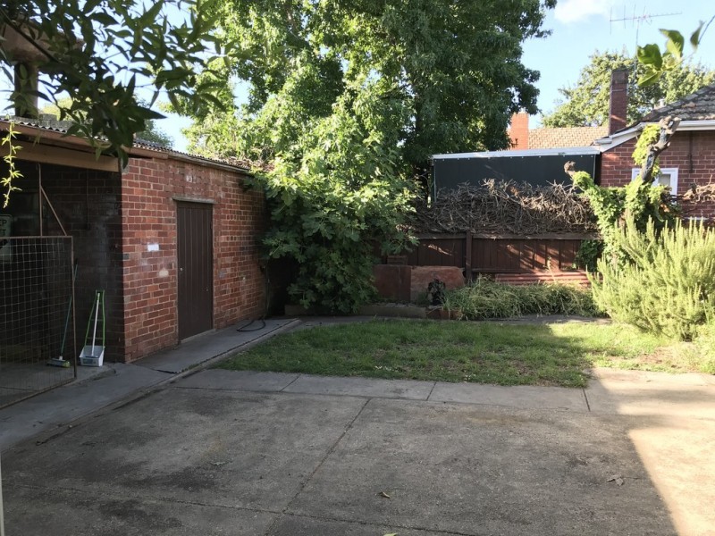 89 The Crescent, Ascot Vale VIC 3032