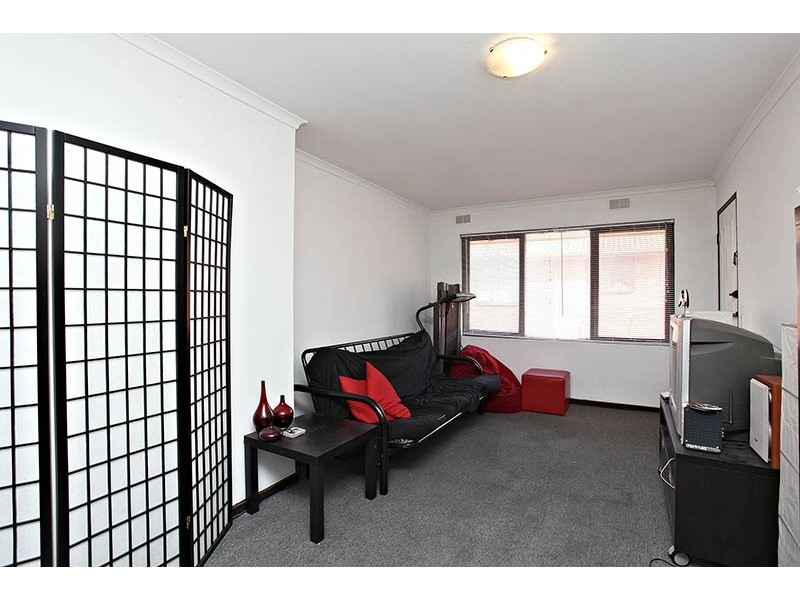 10/28 Eldridge Street, Footscray VIC 3011