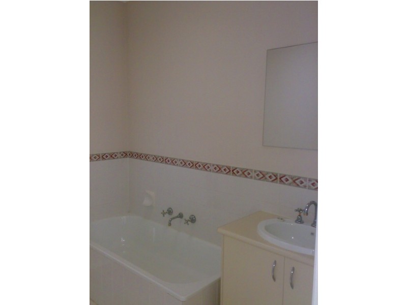 21 McNamara Mews, Kensington VIC 3031