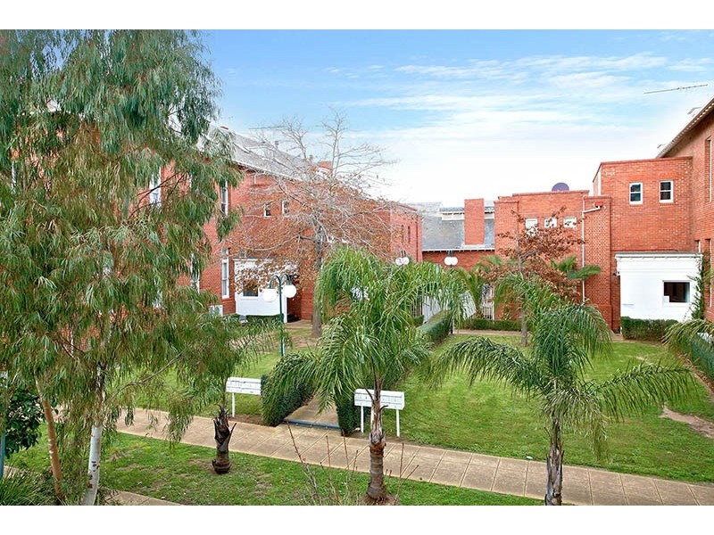 208 Gatehouse Place, Maribyrnong VIC 3032