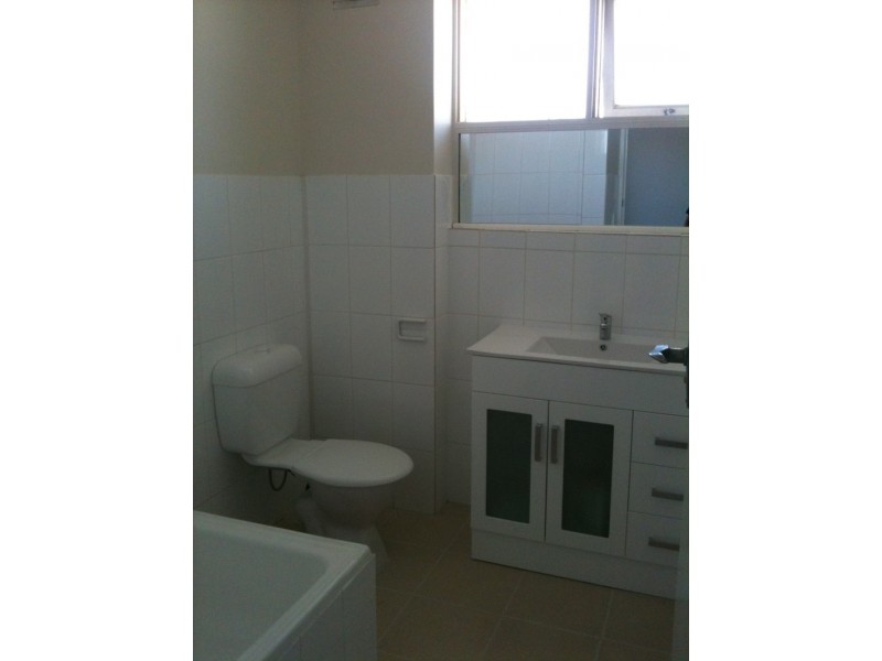 12/697 Park Street, Brunswick VIC 3056