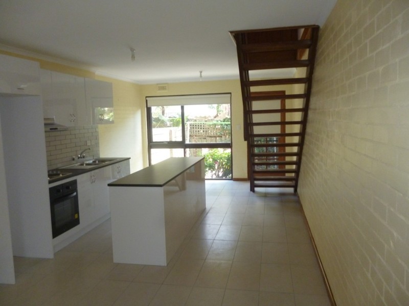 7/9 Grandview Avenue, Maribyrnong VIC 3032