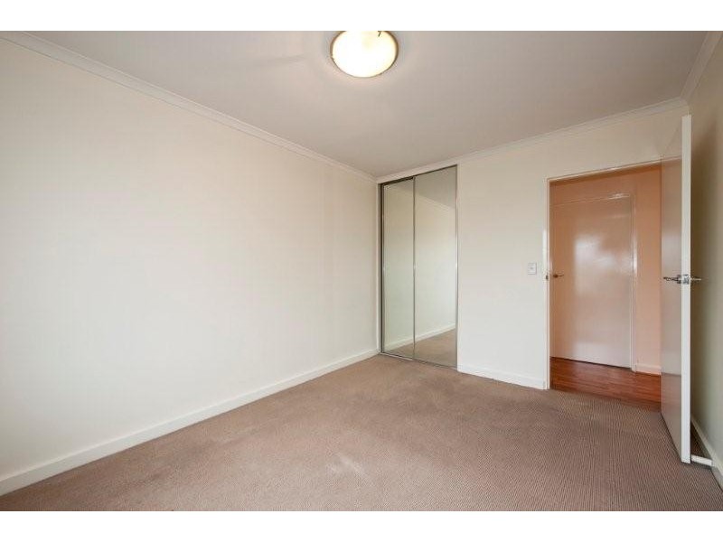 12/9 Churchill Avenue, Maidstone VIC 3012