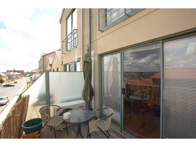 54 Blair Street, Maribyrnong VIC 3032