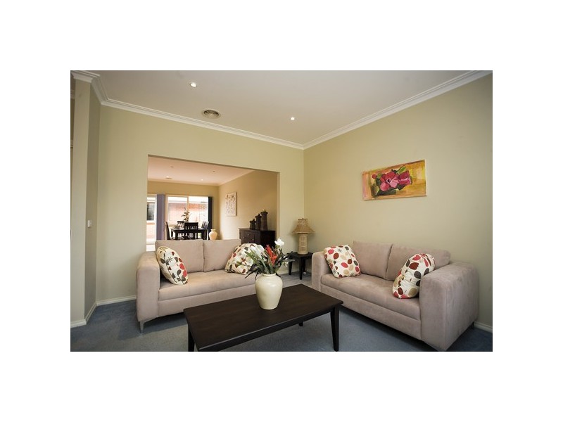 10 Wildcherry Street, Maribyrnong VIC 3032