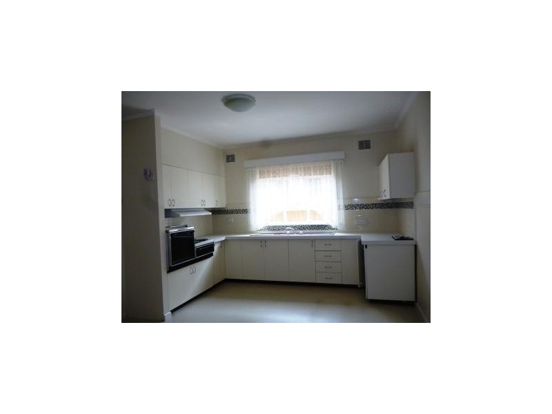 112 Essex Street, West Footscray VIC 3012