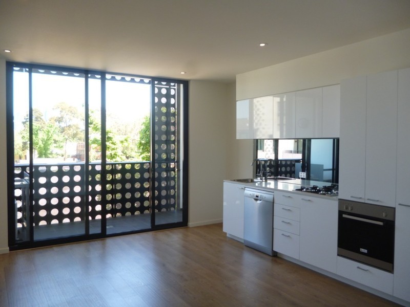 207/81 Cemetery Road East, Carlton VIC 3053