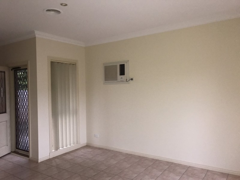 2/49 Elstone Avenue, Airport West VIC 3042