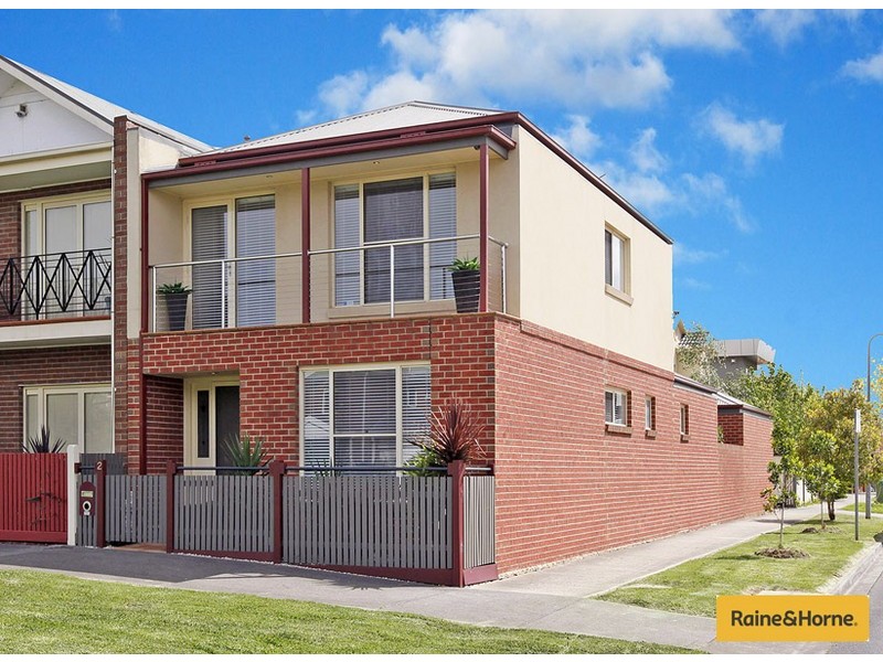 2 Navy Close, Maribyrnong VIC 3032