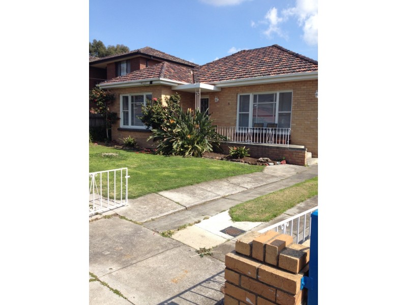 5 Alameda Avenue, Maribyrnong VIC 3032