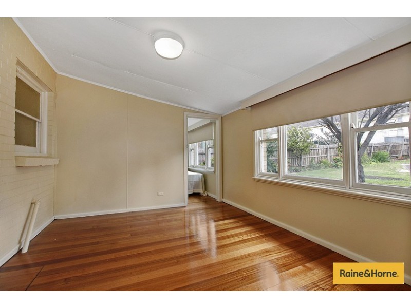 5 Alameda Avenue, Maribyrnong VIC 3032