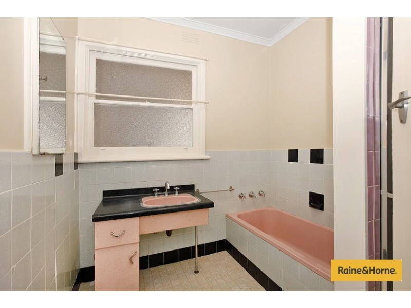 5 Alameda Avenue, Maribyrnong VIC 3032