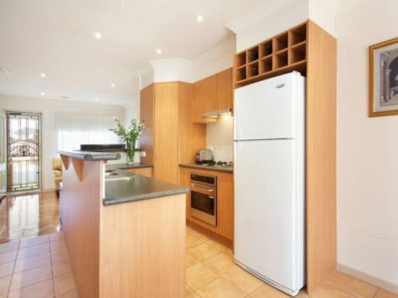 1/20 Gertz Avenue, Reservoir VIC 3073