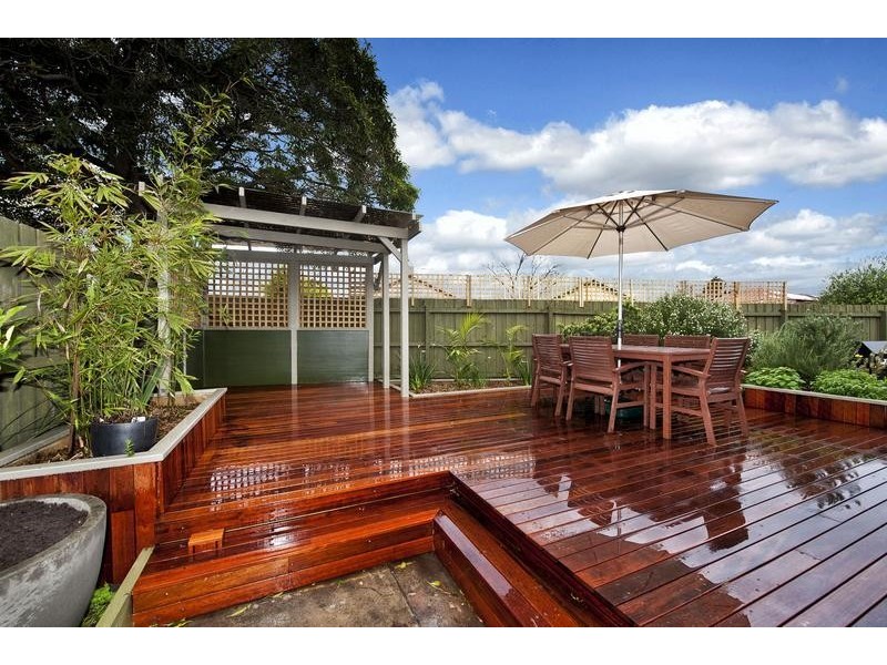 4 Burns Street, Maidstone VIC 3012