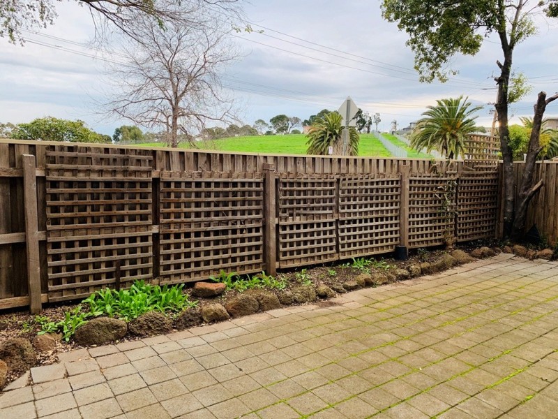 5/10 Dunlop Street, Maribyrnong VIC 3032
