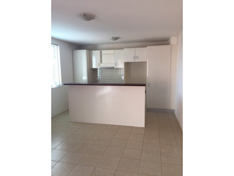 302/77 Village Way, Maribyrnong VIC 3032