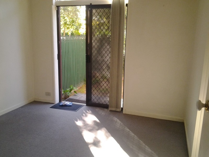 2/59 The Esplanade, Maribyrnong VIC 3032
