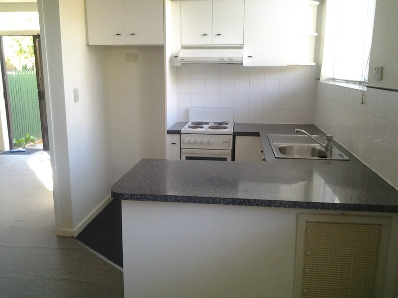 2/59 The Esplanade, Maribyrnong VIC 3032