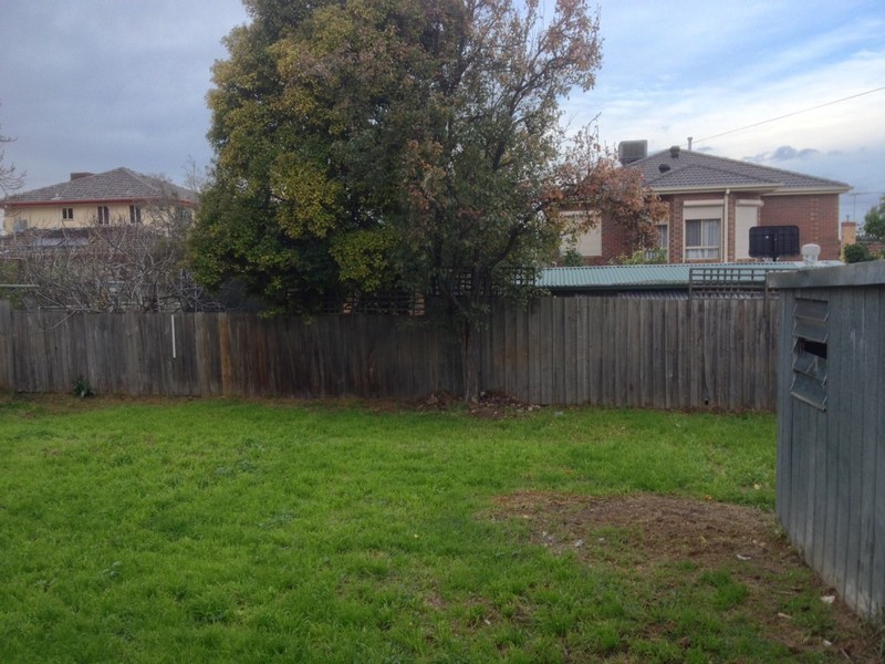 96 Hoffmans Road, Essendon VIC 3040