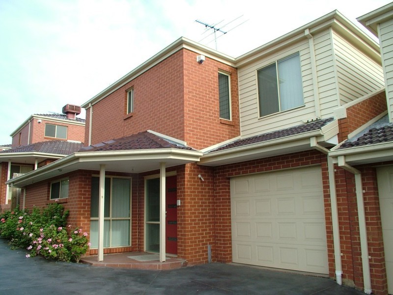 2/121 Raleigh Road, Maribyrnong VIC 3032