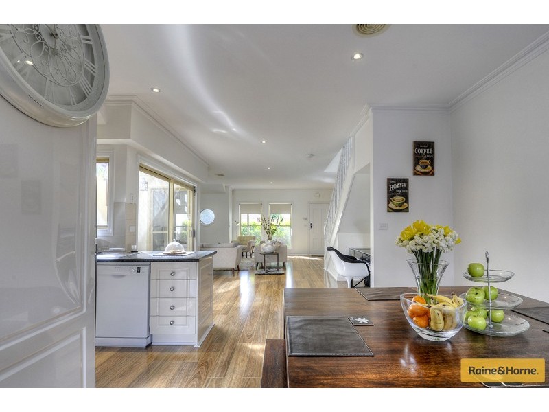 1/32 Epsom Road, Ascot Vale VIC 3032