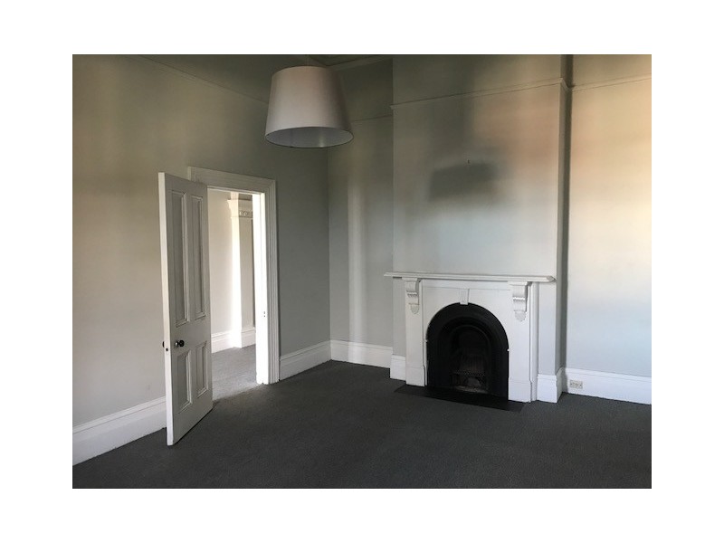 18 Athol Street, Moonee Ponds VIC 3039