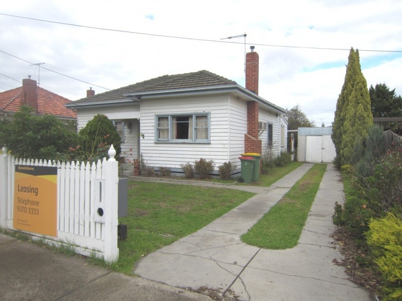 33 Fisher Street, Maidstone VIC 3012