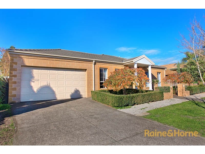 15 Sturrock Court, Mill Park VIC 3082