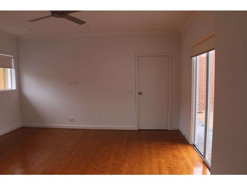 1/32 Shelley Street, Heidelberg Heights VIC 3081