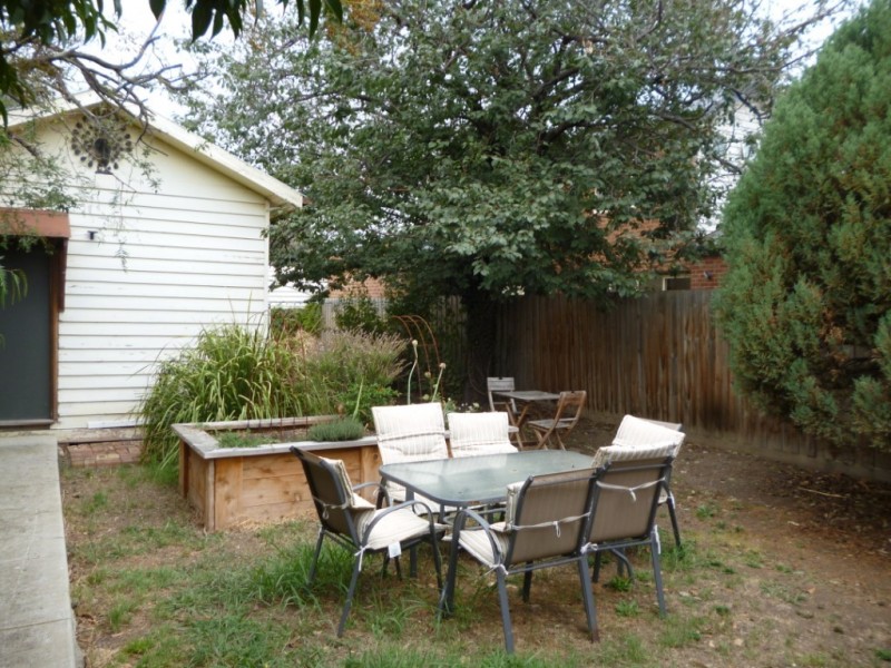 133 The Parade, Ascot Vale VIC 3032