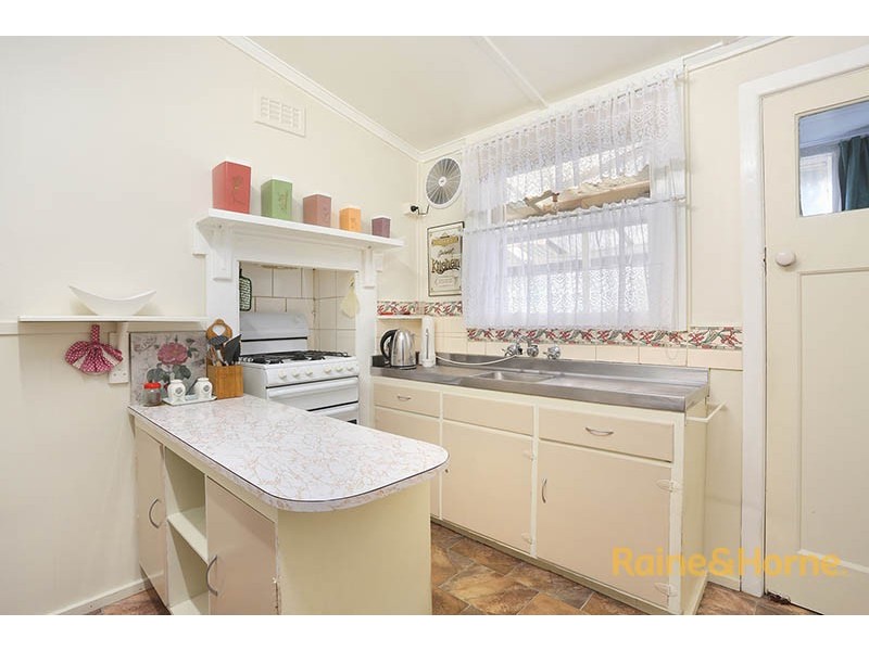 11 Sussex Street, Moonee Ponds VIC 3039