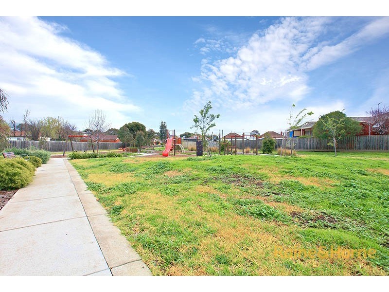 3/6 McCrae Street, Reservoir VIC 3073