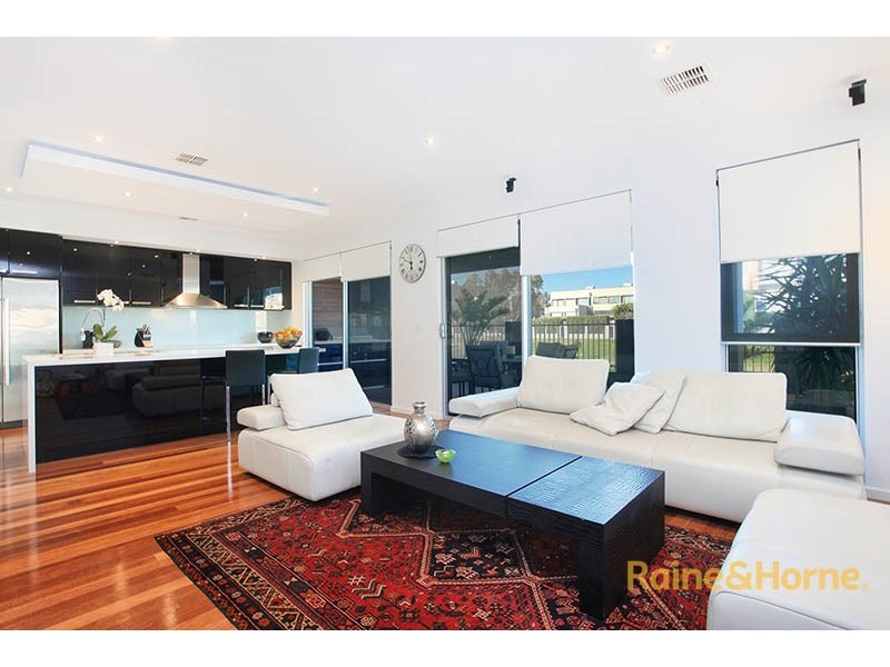 2 Pier Lane, Maribyrnong VIC 3032