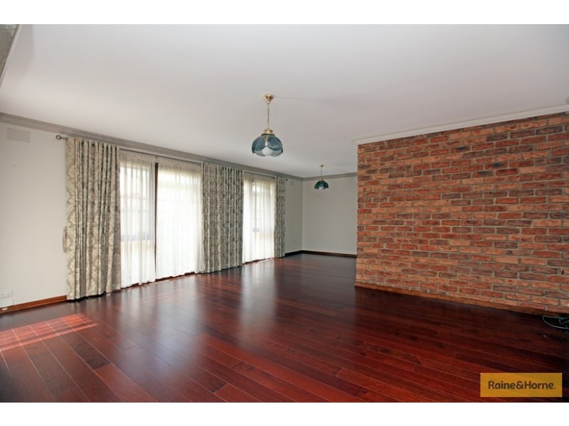 15 Tate Street, Pascoe Vale South VIC 3044