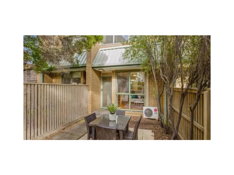 10/160 Ascot Vale Road, Flemington VIC 3031