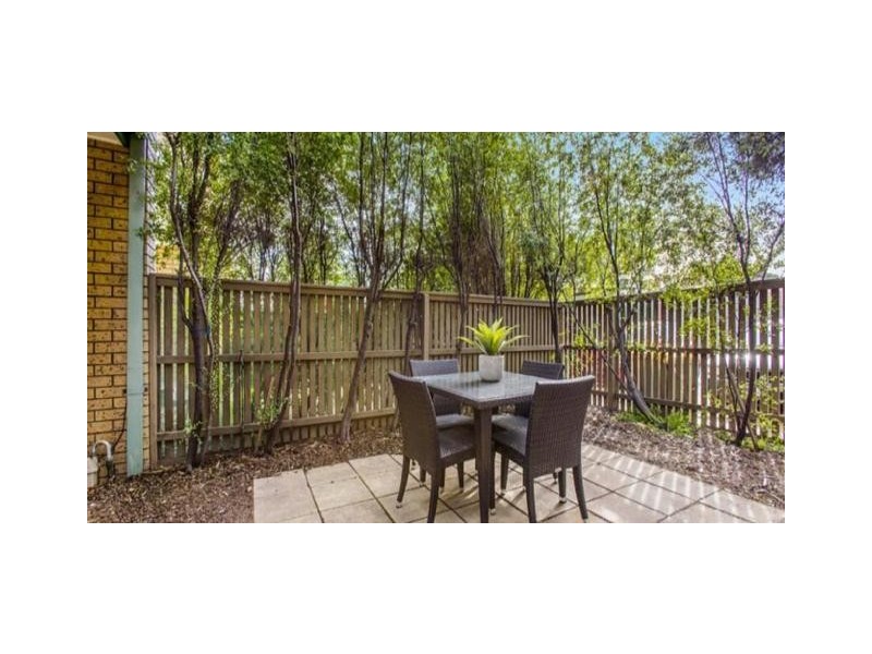 10/160 Ascot Vale Road, Flemington VIC 3031