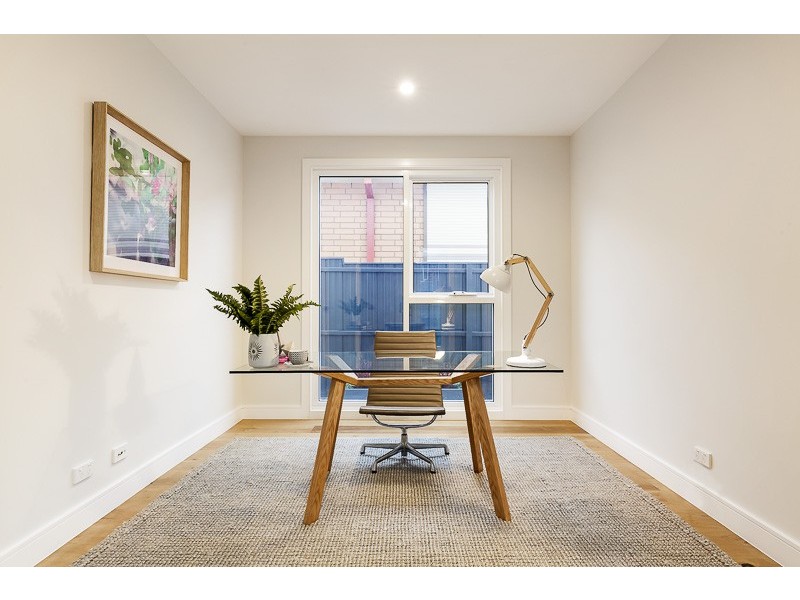 96 The Parade, Ascot Vale VIC 3032