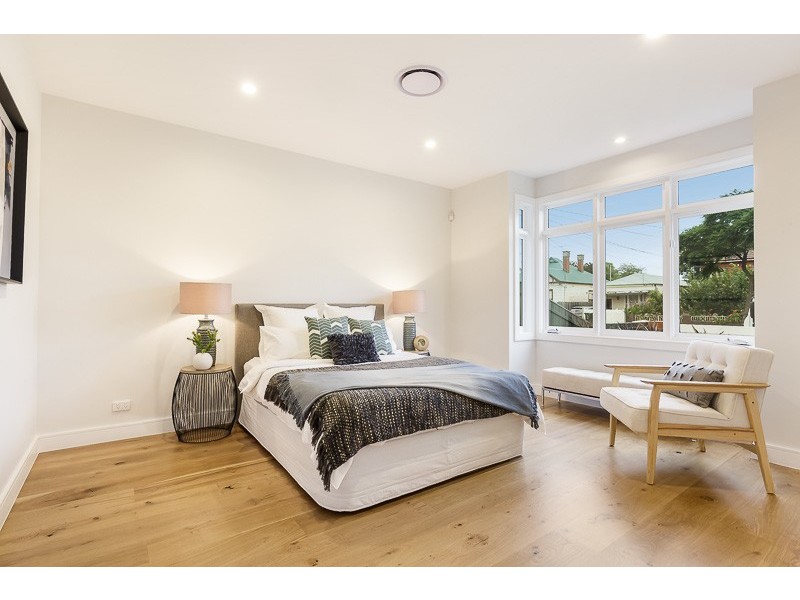 96 The Parade, Ascot Vale VIC 3032