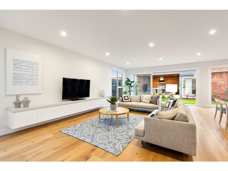 96 The Parade, Ascot Vale VIC 3032