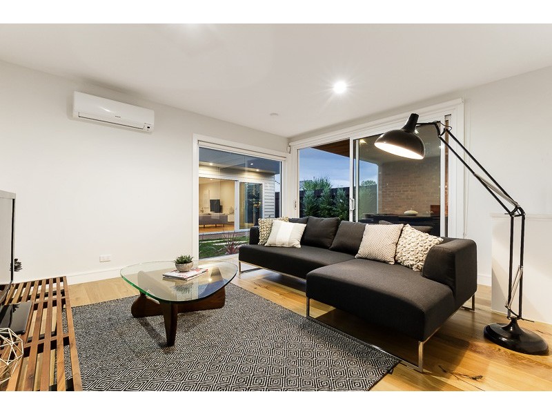 96 The Parade, Ascot Vale VIC 3032