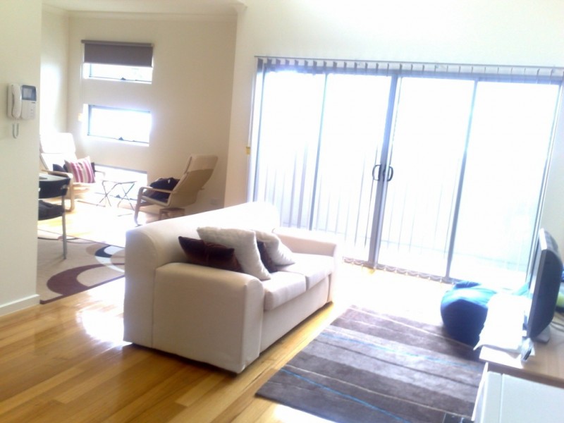9/10 Rosamond Road, Maidstone VIC 3012