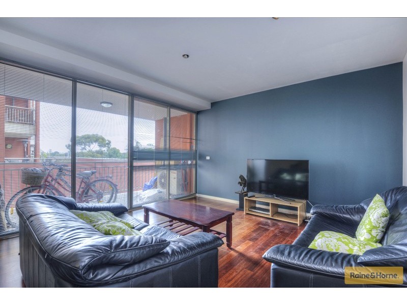 201/77 Village Way, Maribyrnong VIC 3032