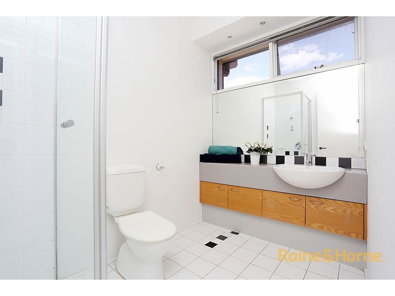 11 Frangipani Lane, Maribyrnong VIC 3032