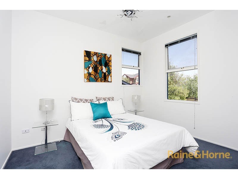 11 Frangipani Lane, Maribyrnong VIC 3032