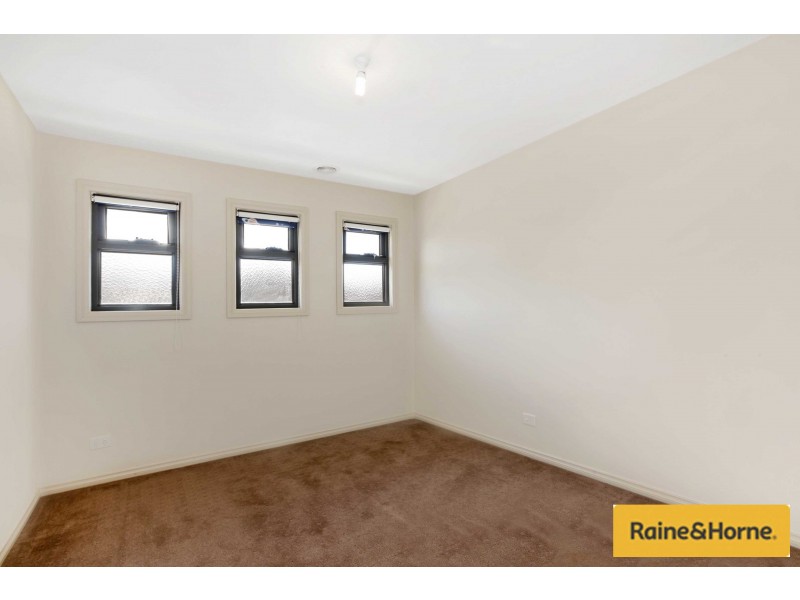 2/43 Chaleyer Street, Reservoir VIC 3073