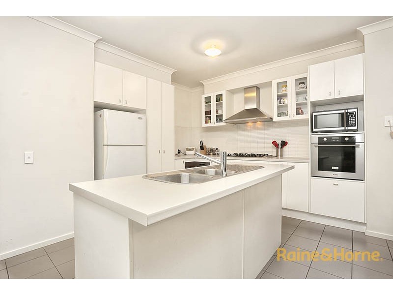 14 Grevillea Circuit, Maidstone VIC 3012